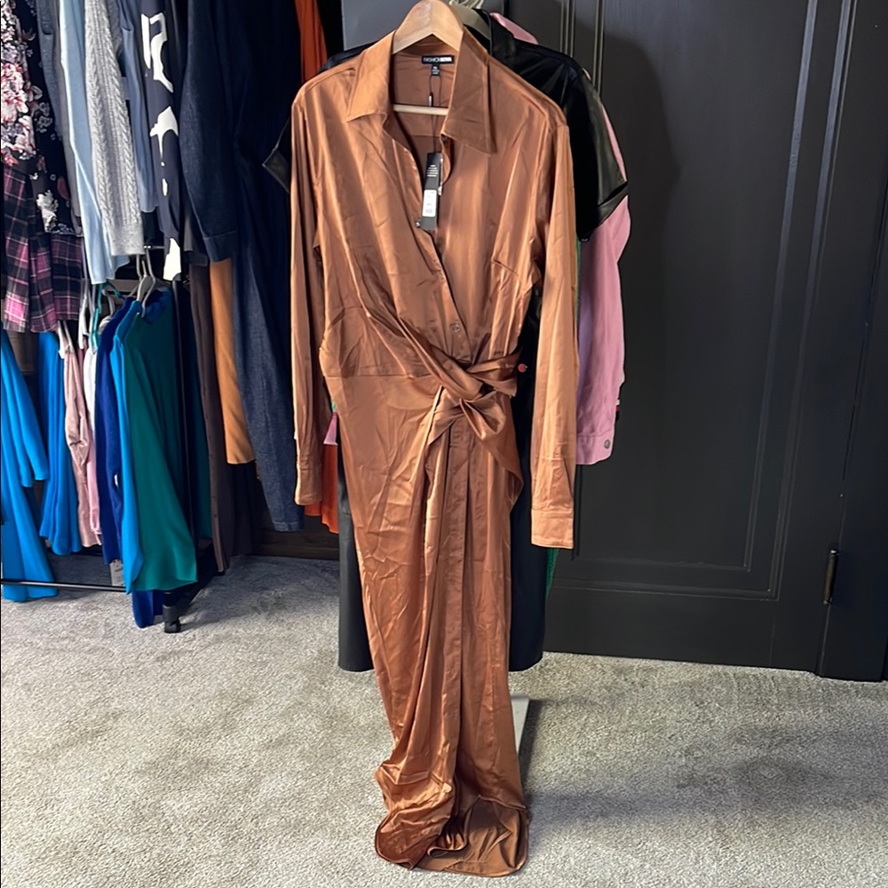 Fashion Nova Satin Maxi Shirt Dress